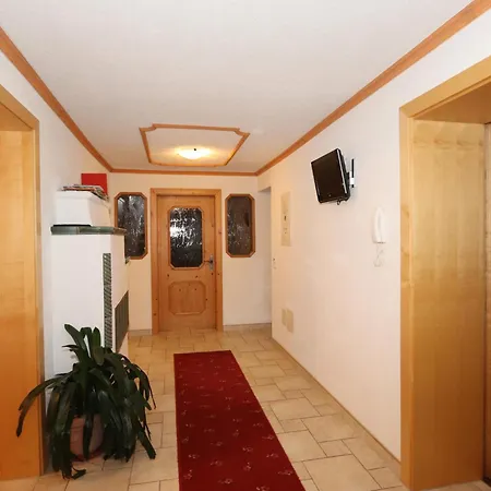 Apartment Hoellwarth *