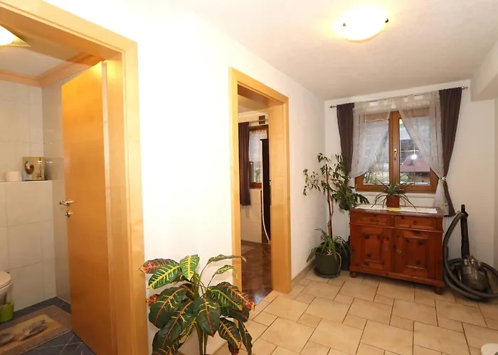 Hoellwarth * Aschau Im Zillertal